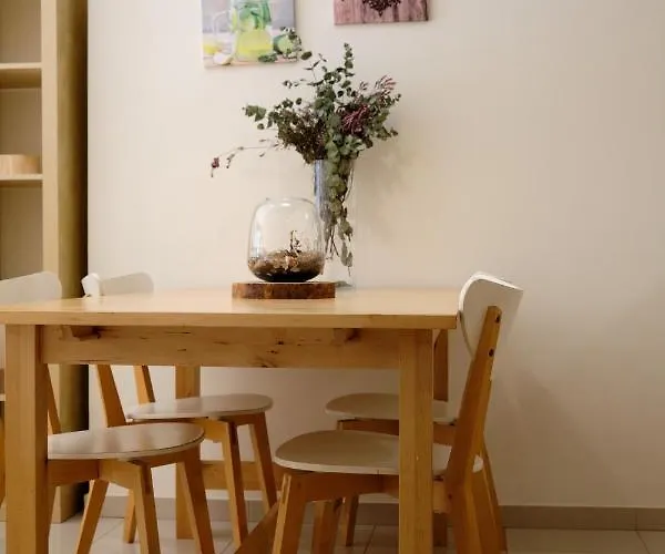 V010 - Milenium - Apartment *